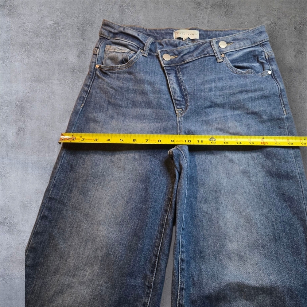 Stylish Light Blue Women's Flare Jeans - Picture 12 of 12